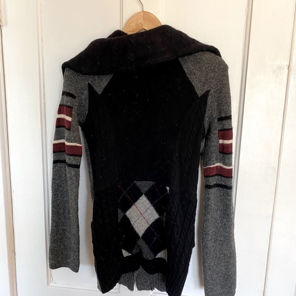 Preloved Brand Cardigan Sweater - Picture 4 of 5